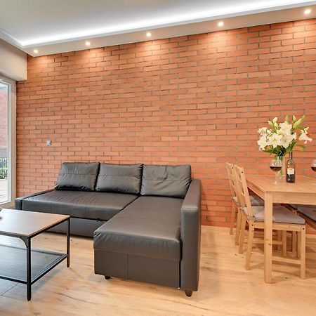 Central Apartment - Free Private Parking Gdańsk Kültér fotó