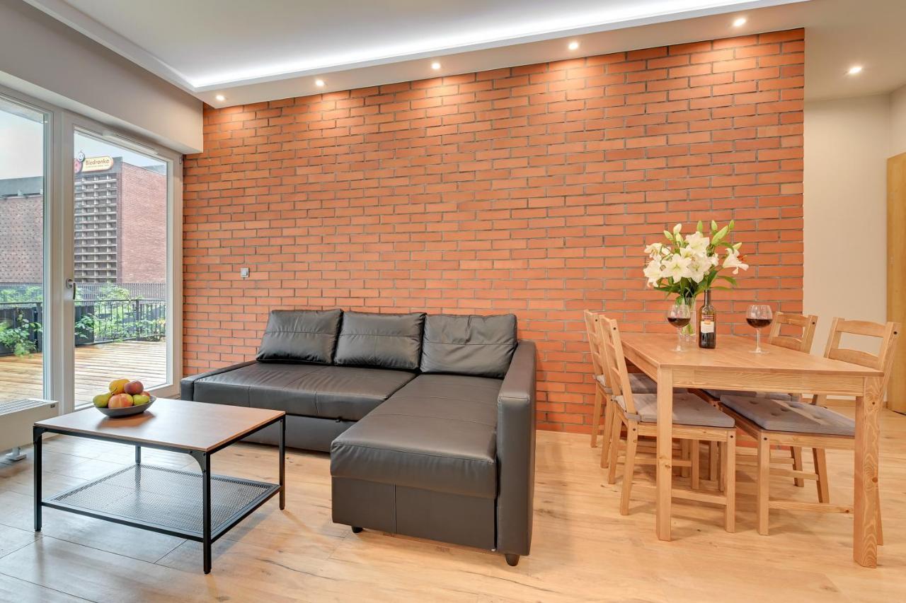 Central Apartment - Free Private Parking Gdańsk Kültér fotó